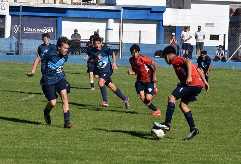 Empate en la ida de la semifinal entre Olavarra y Tandil